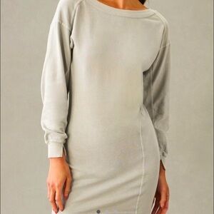 Long-Sleeve Light Gray Bodycon Dress